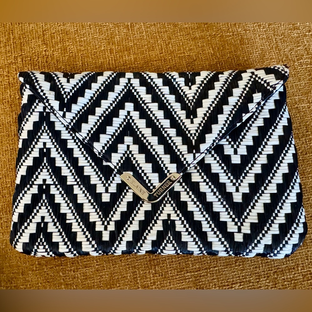 Elaine Turner Zig Zag Raffia Envelope Clutch Bag Black White EUC